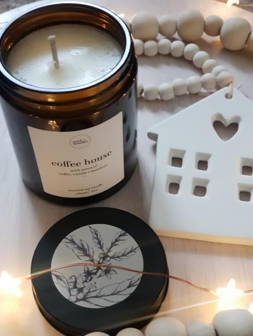 Coffee House Candle - image 1